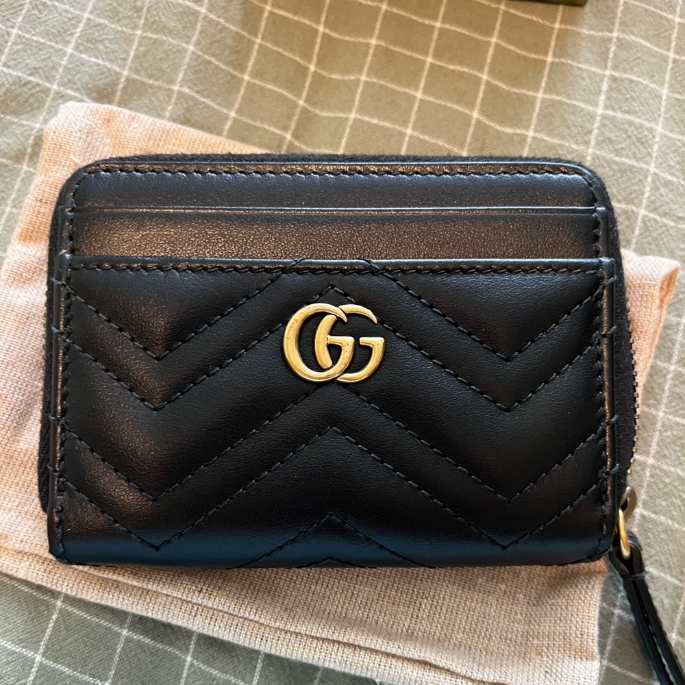 Gucci GG Marmont Zip Card Case